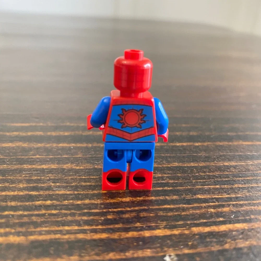 LEGO Marvel Super Heroes‎ Minifigure Spider-Man Metallic Blue Eyes 76113